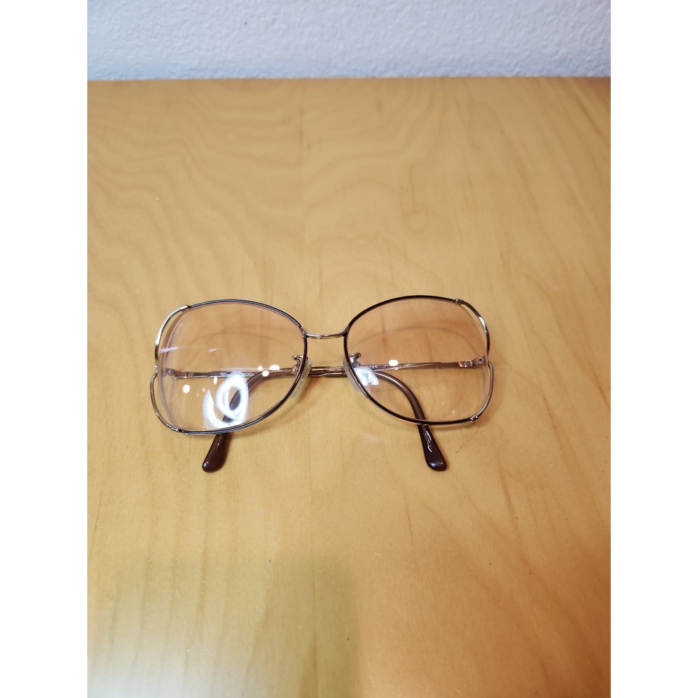 Vintage Tura MOD 423 BBN Gold Oval Eyeglasses Frame Made in Japan
80s oversized - Picture 9 of 14